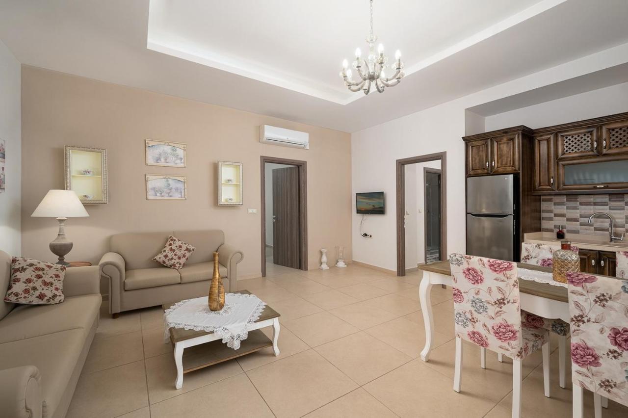 Orelia Cretan Deluxe Apartments Kamilárion Exterior foto